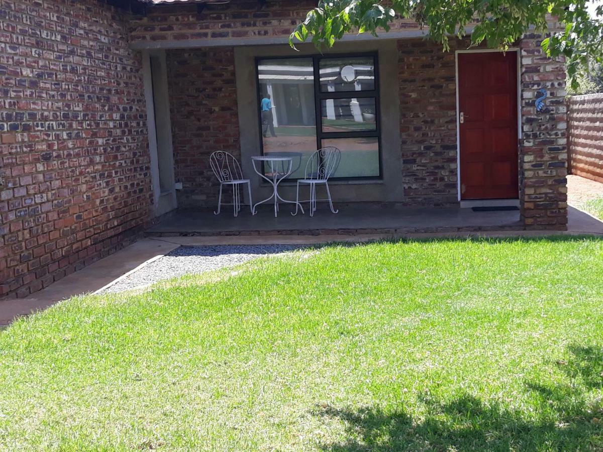 Goedehoop Guesthouse Zeerust Εξωτερικό φωτογραφία